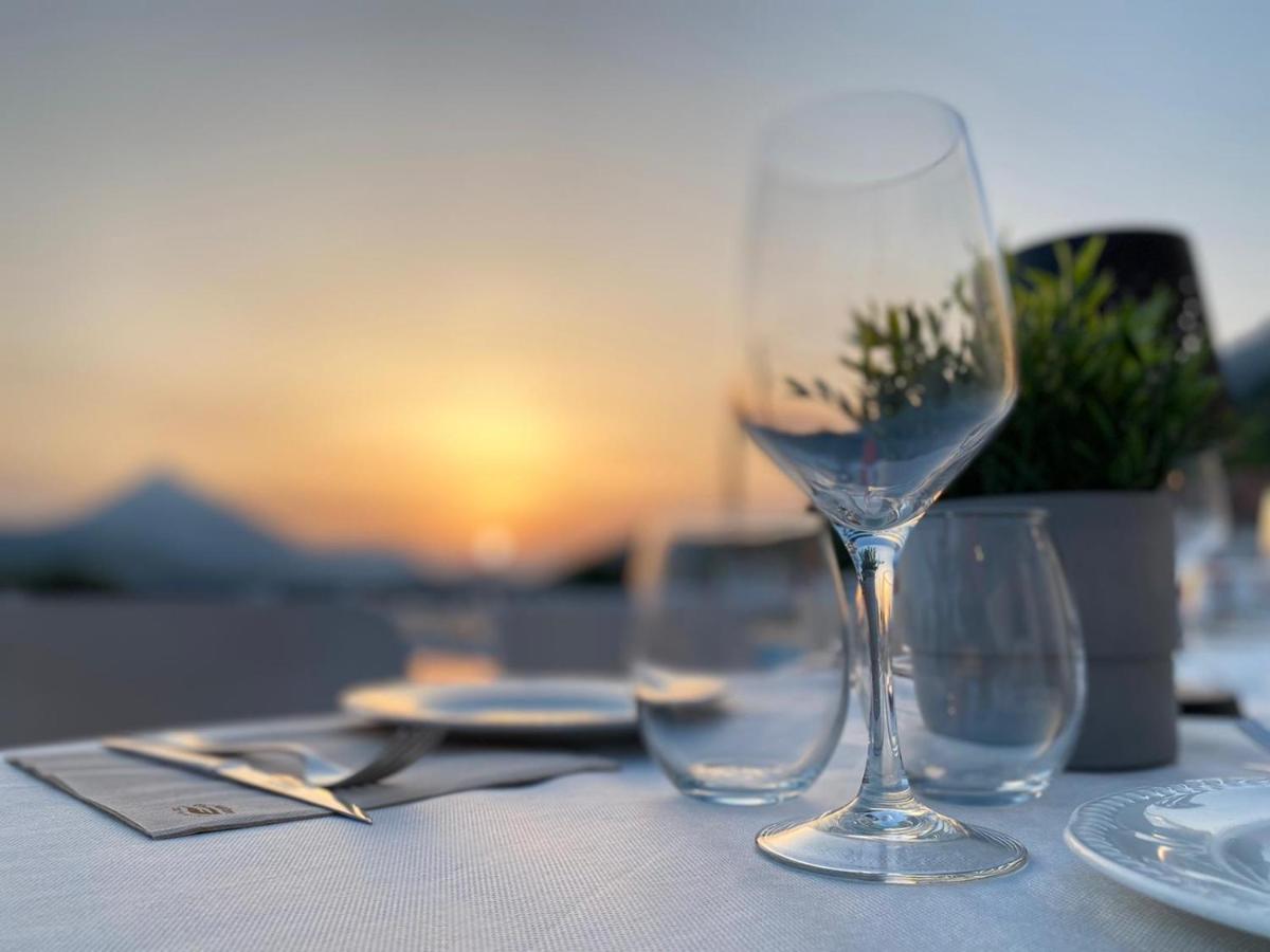 Uxarte -Alojamiento, Restaurante Y Piscinas Arrasate/Mondragon Exterior photo